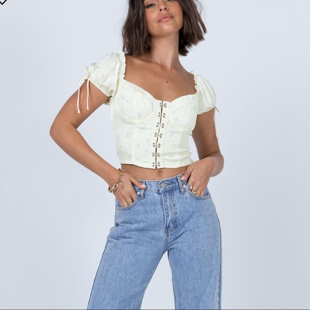 Princess Polly Pale Yellow Floral Lace-Up Crop Top